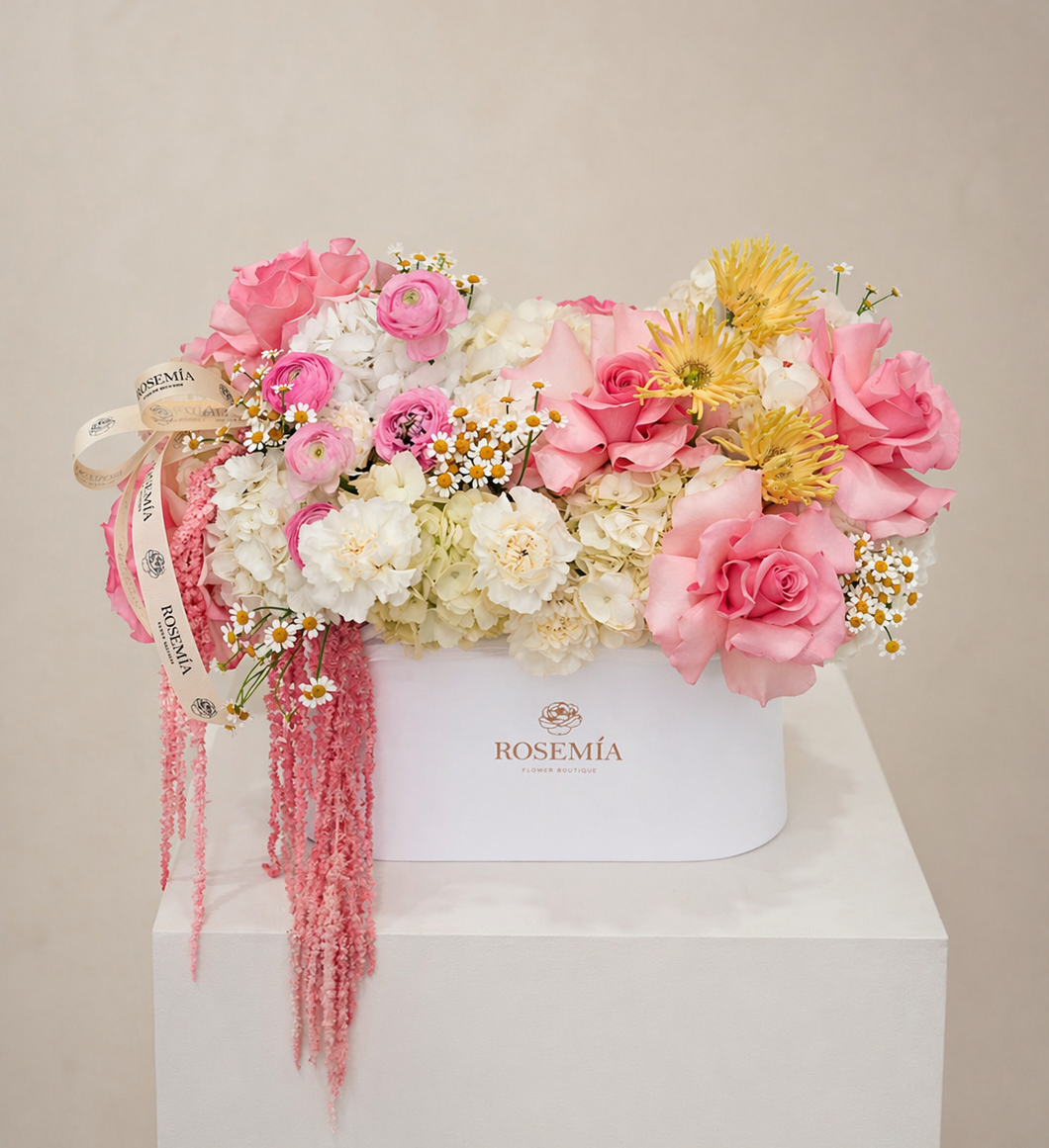 No.224 BELLE BLOOM - hydrangeas, roses, ranunculus, chamomile