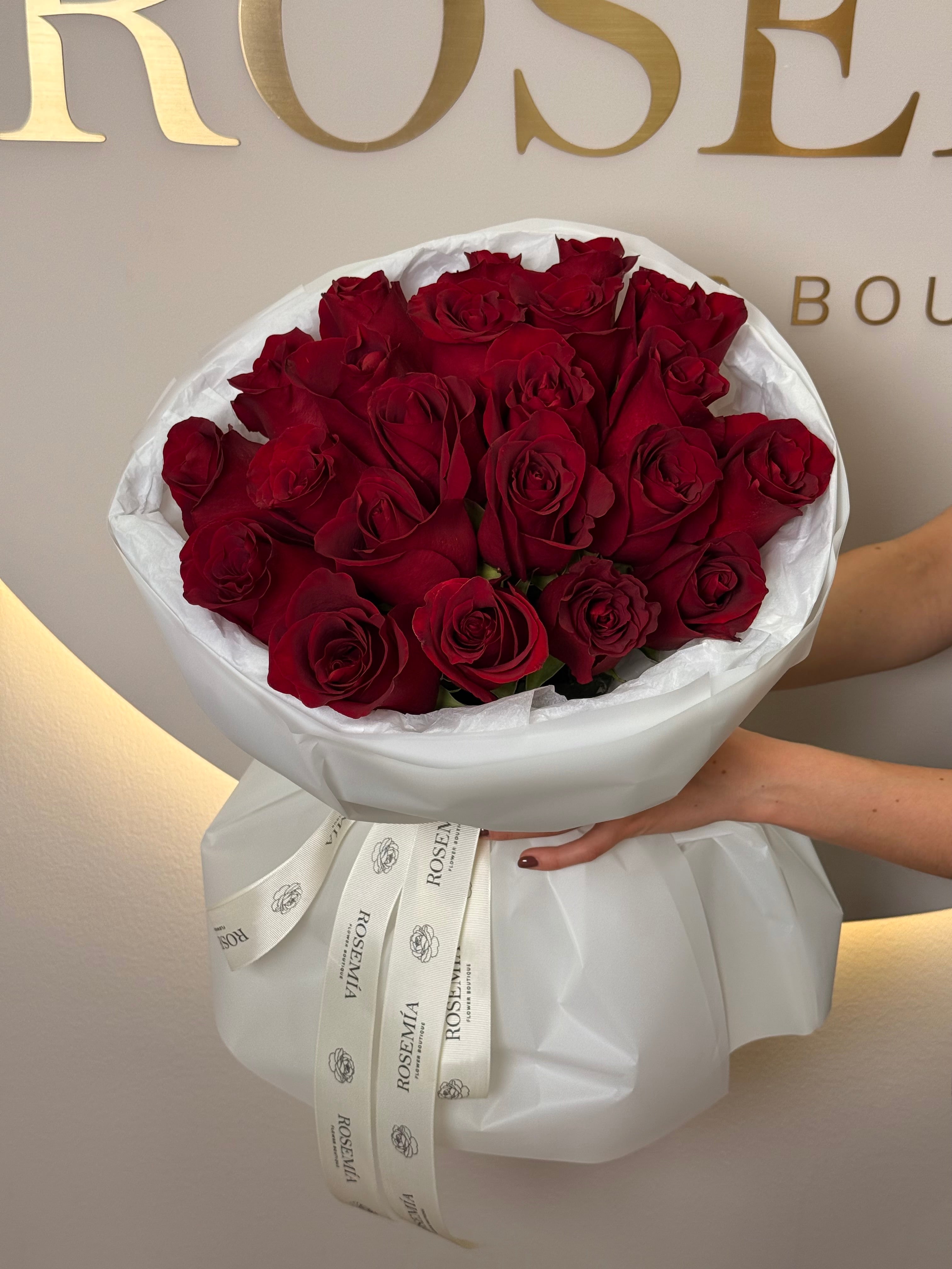 Red Roses By Rosemia