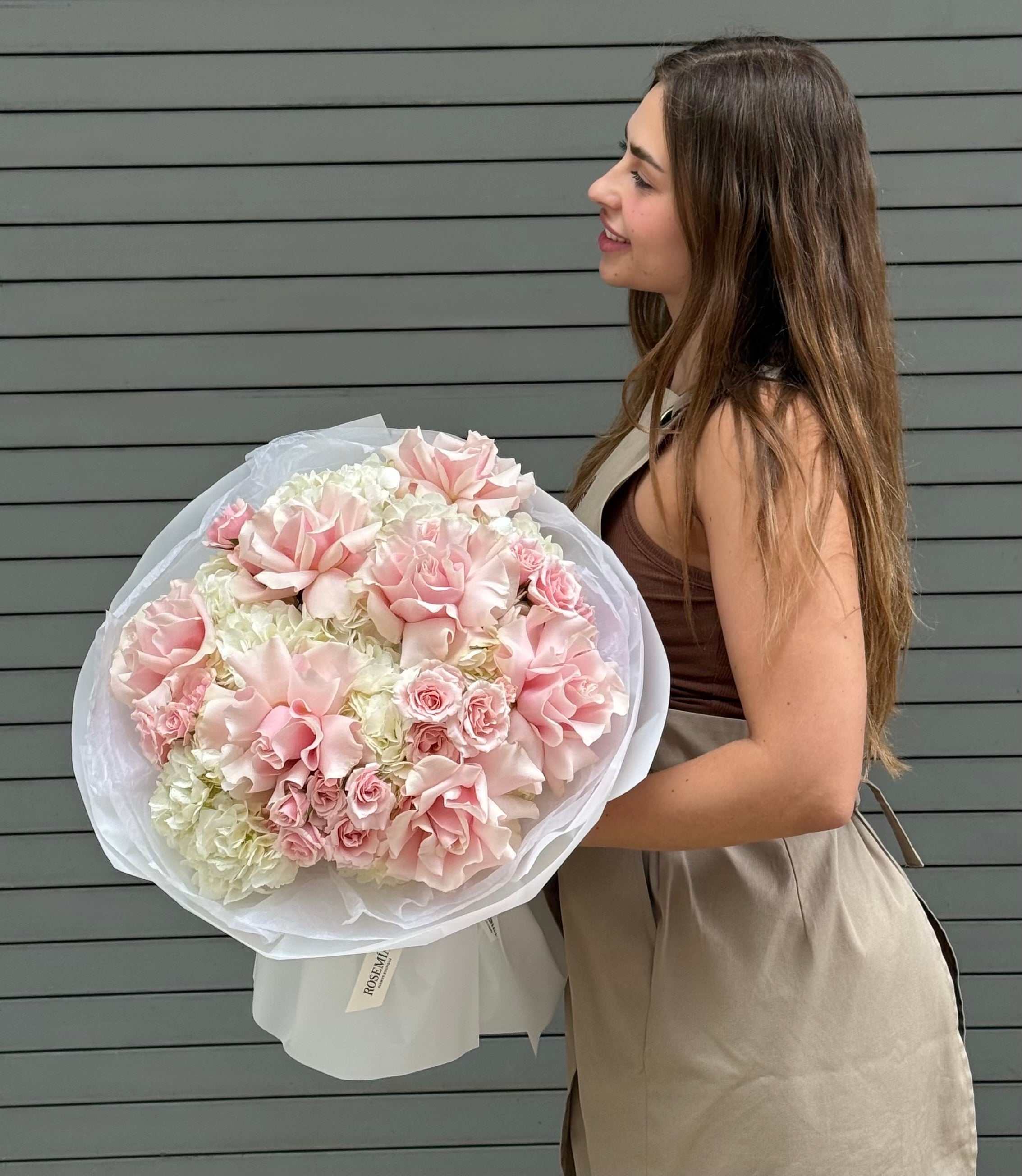 No.45 BLOOMING REVERIE - roses, hydrangeas