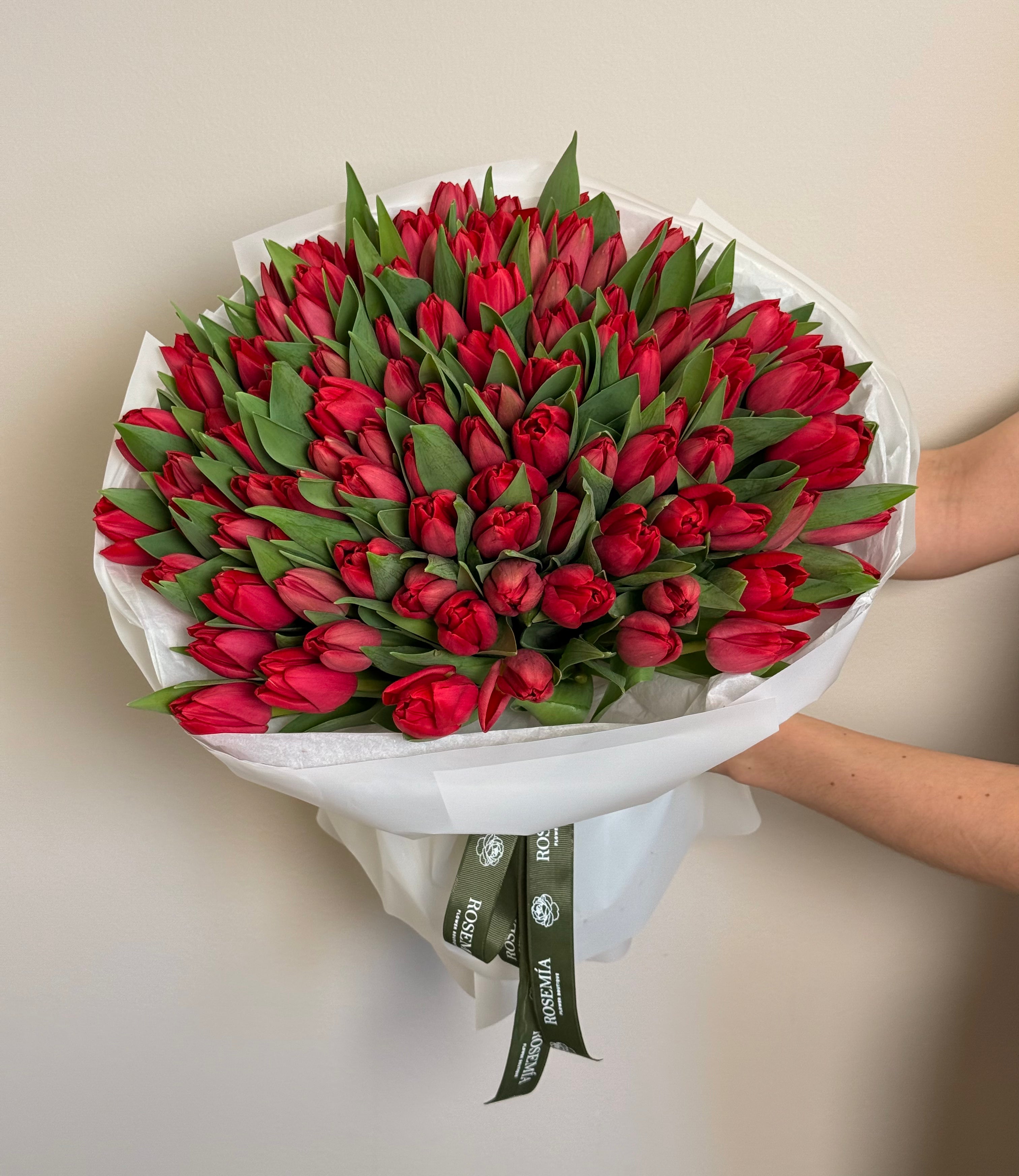 No.188 RED TULIPS