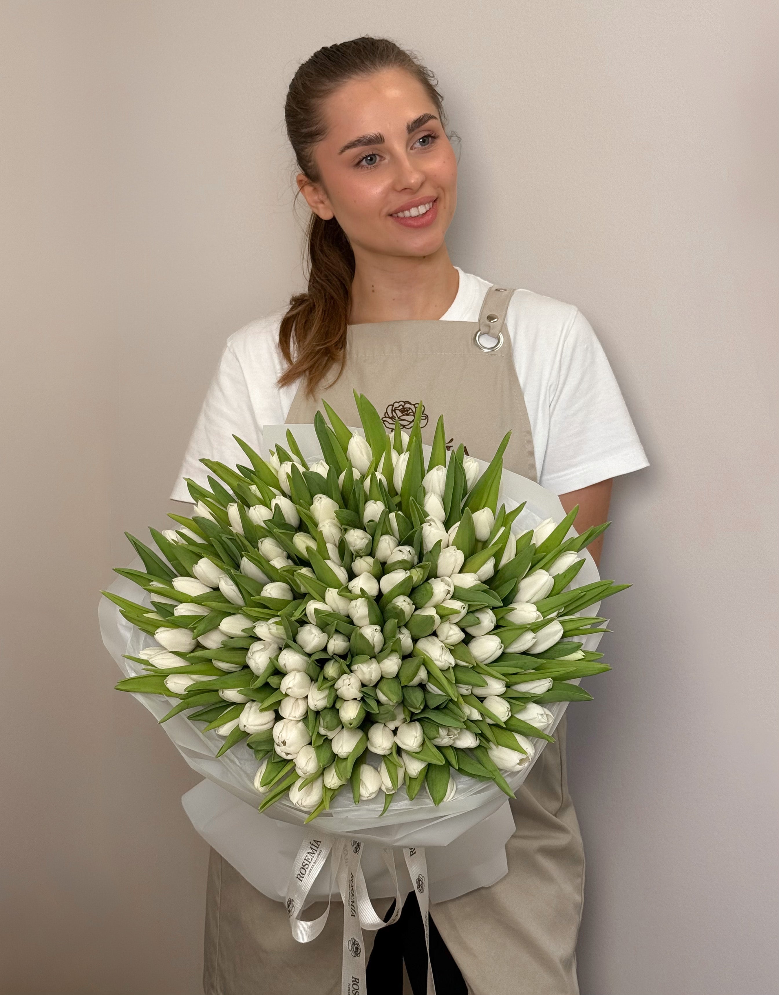 No.190 WHITE TULIPS
