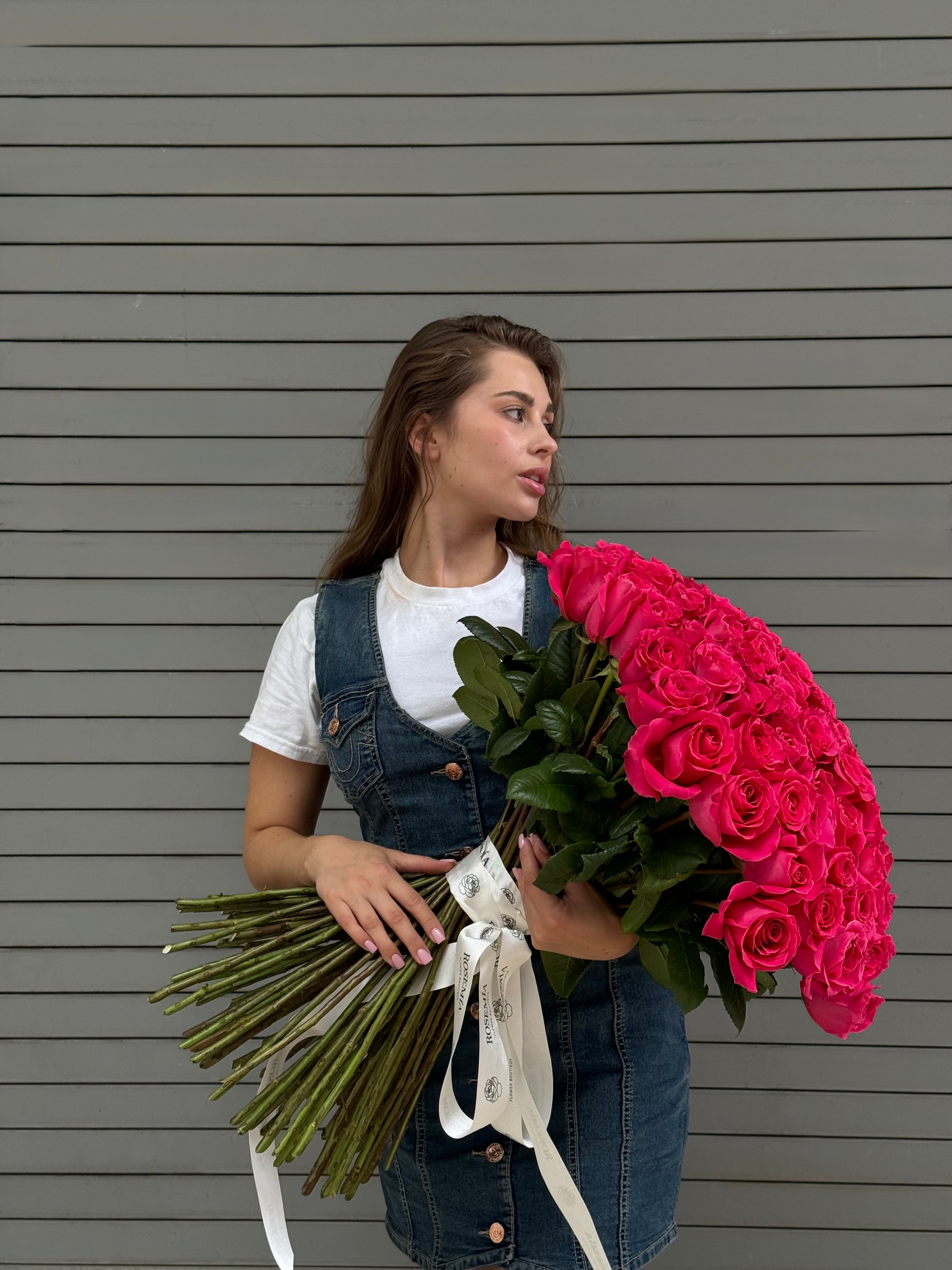 No.263 HOT PINK ICON - 100 roses