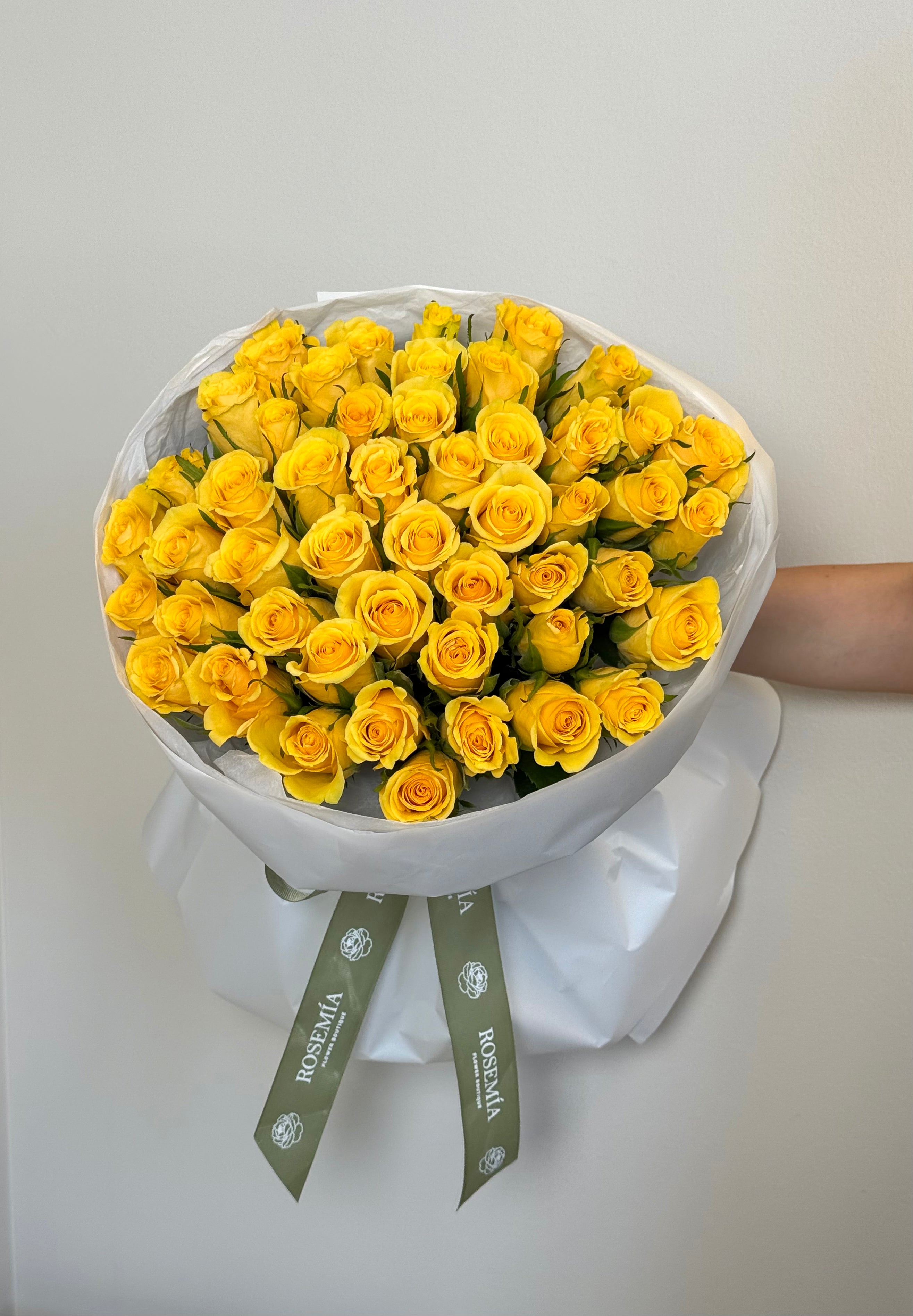 No.237 AURÉLINE - yellow roses