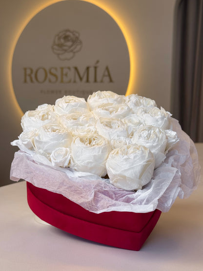 No. 99 ETERNAL WHITE AMOUR