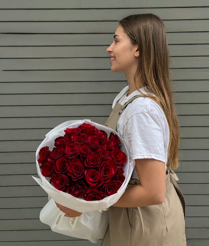 No.90 RED PANTHER - roses