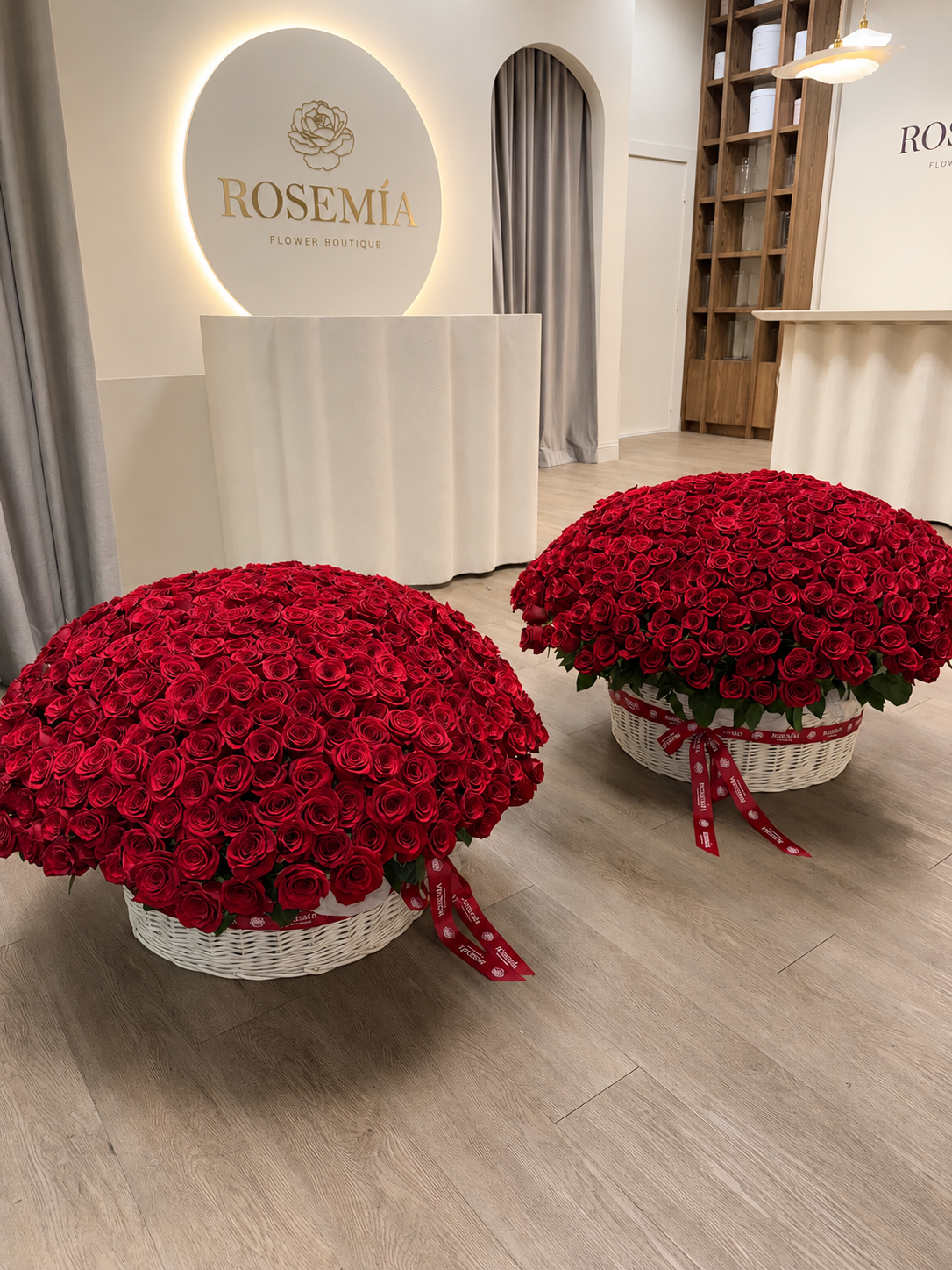 500 Red Roses Grand Basket
