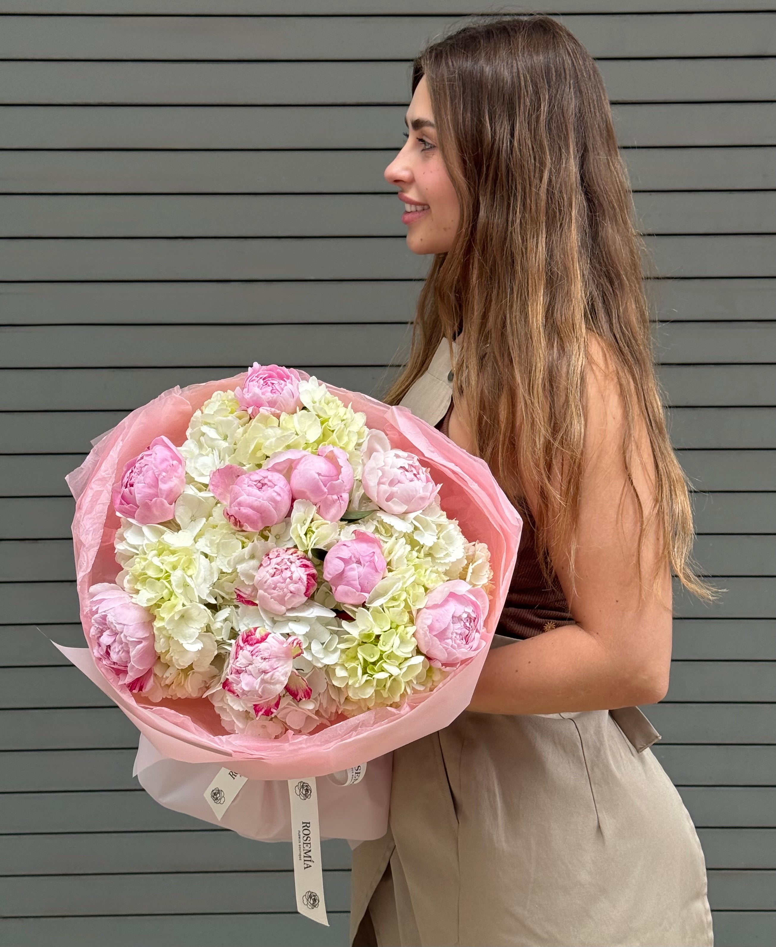 No.39 PEONY SERENADE - hydrangeas, peonies