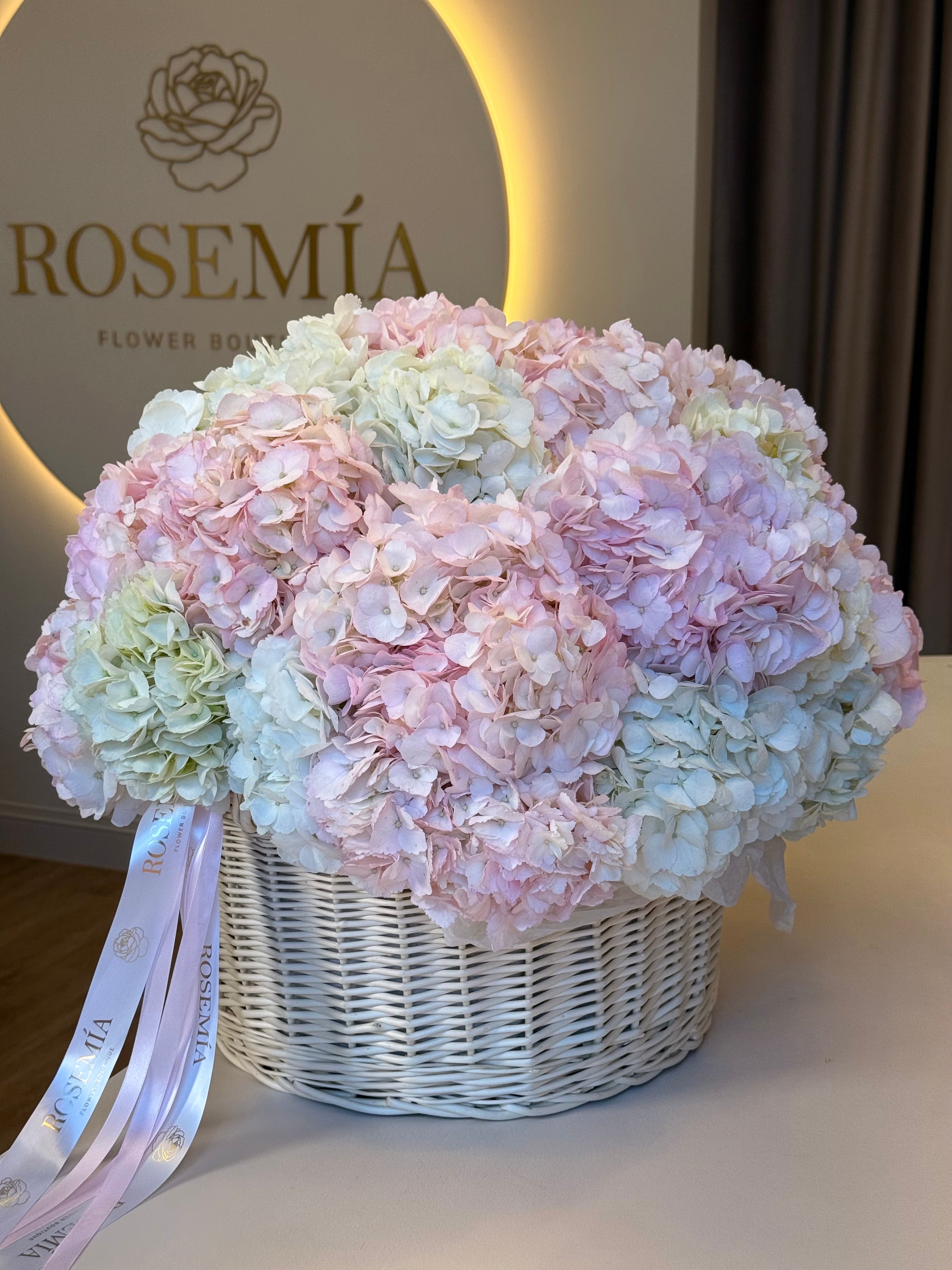 Aromantic様　hydrangea様セット　さぁやさま・:*+ Hydrangeas Basket No.184 – Same Day Delivery Hollywood, FL – Rosemia