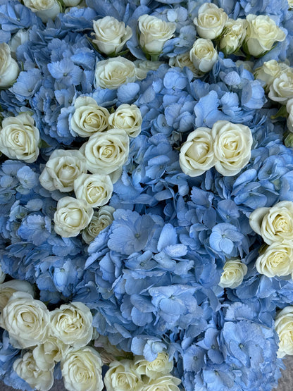 No.239 BABY BLUE DREAM - hydrangeas, roses