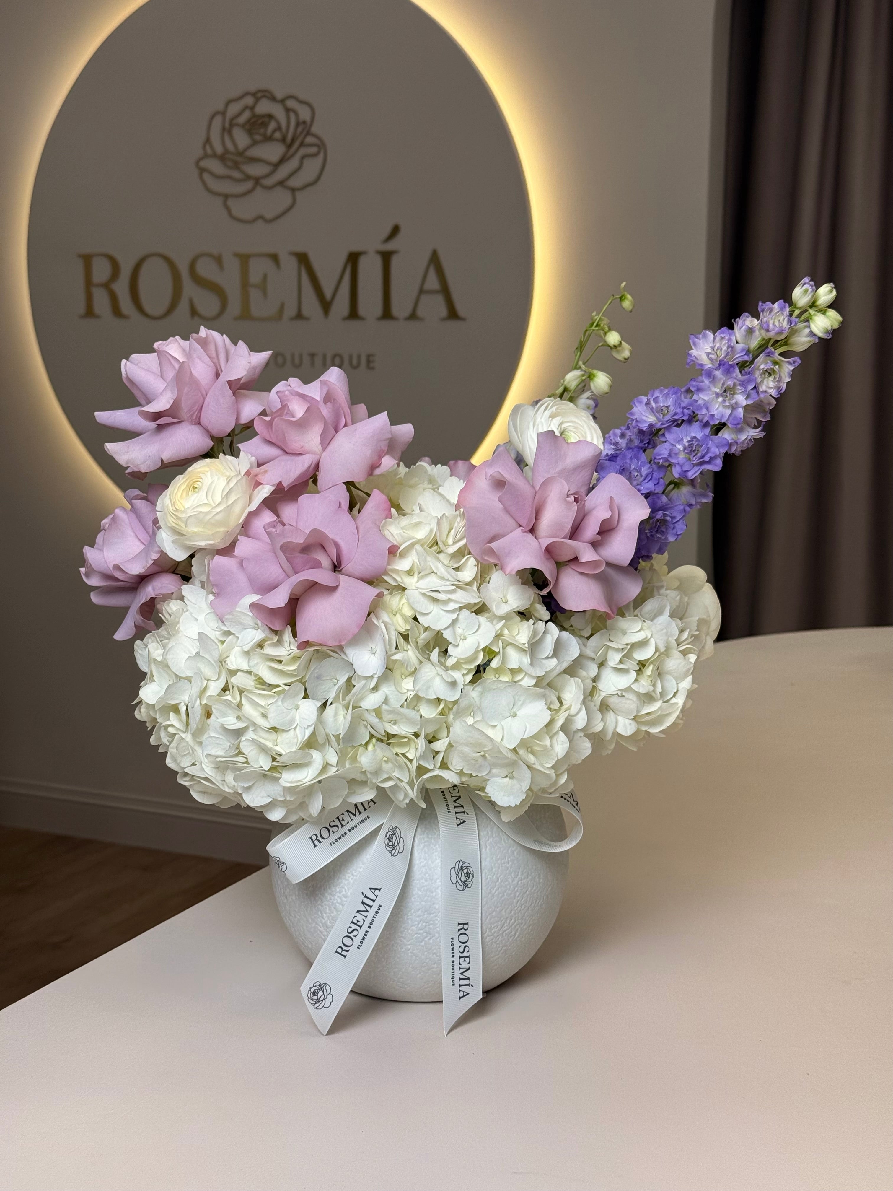 The premium flower subscription experience