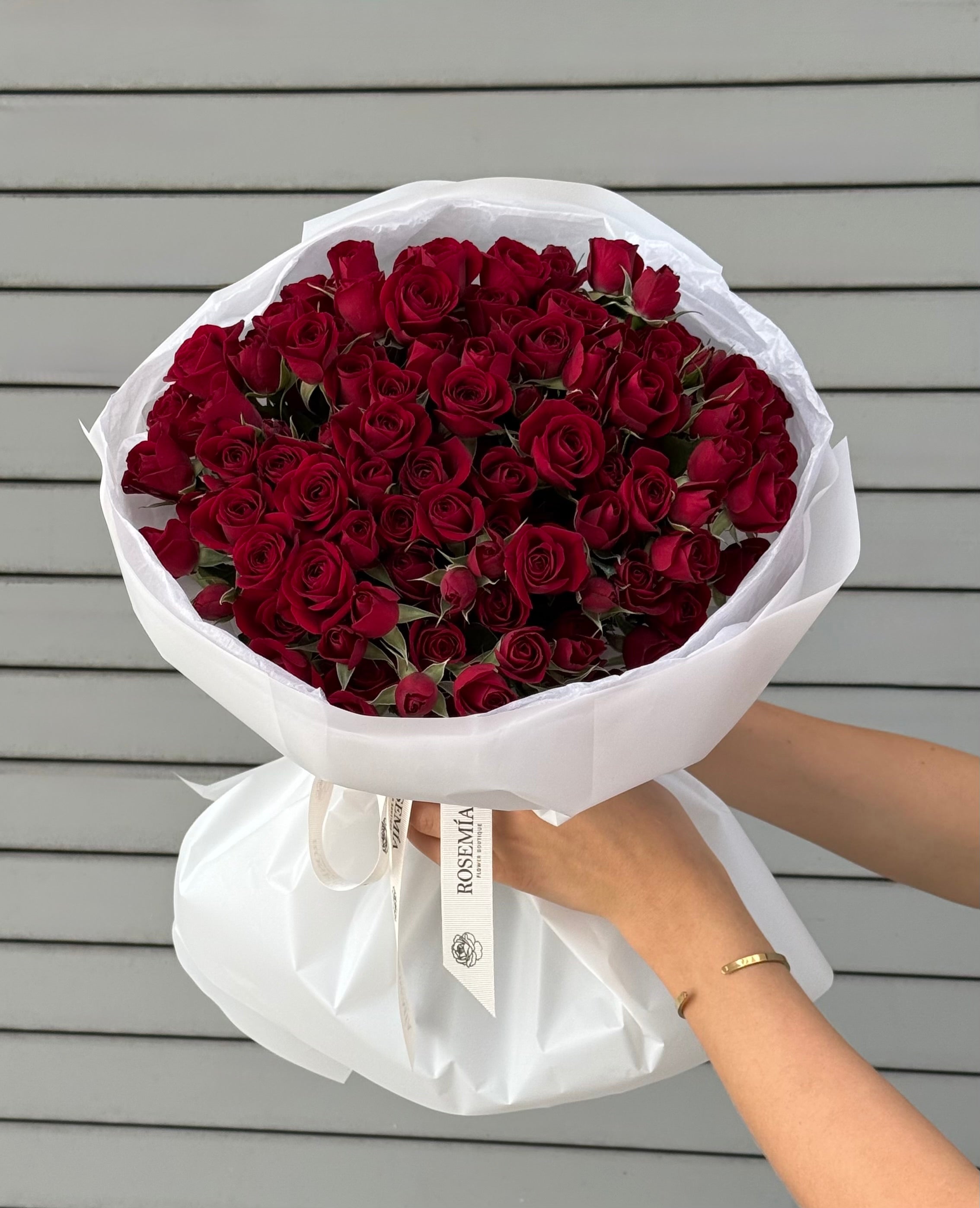No.35 PETITE BLOOM - spray roses