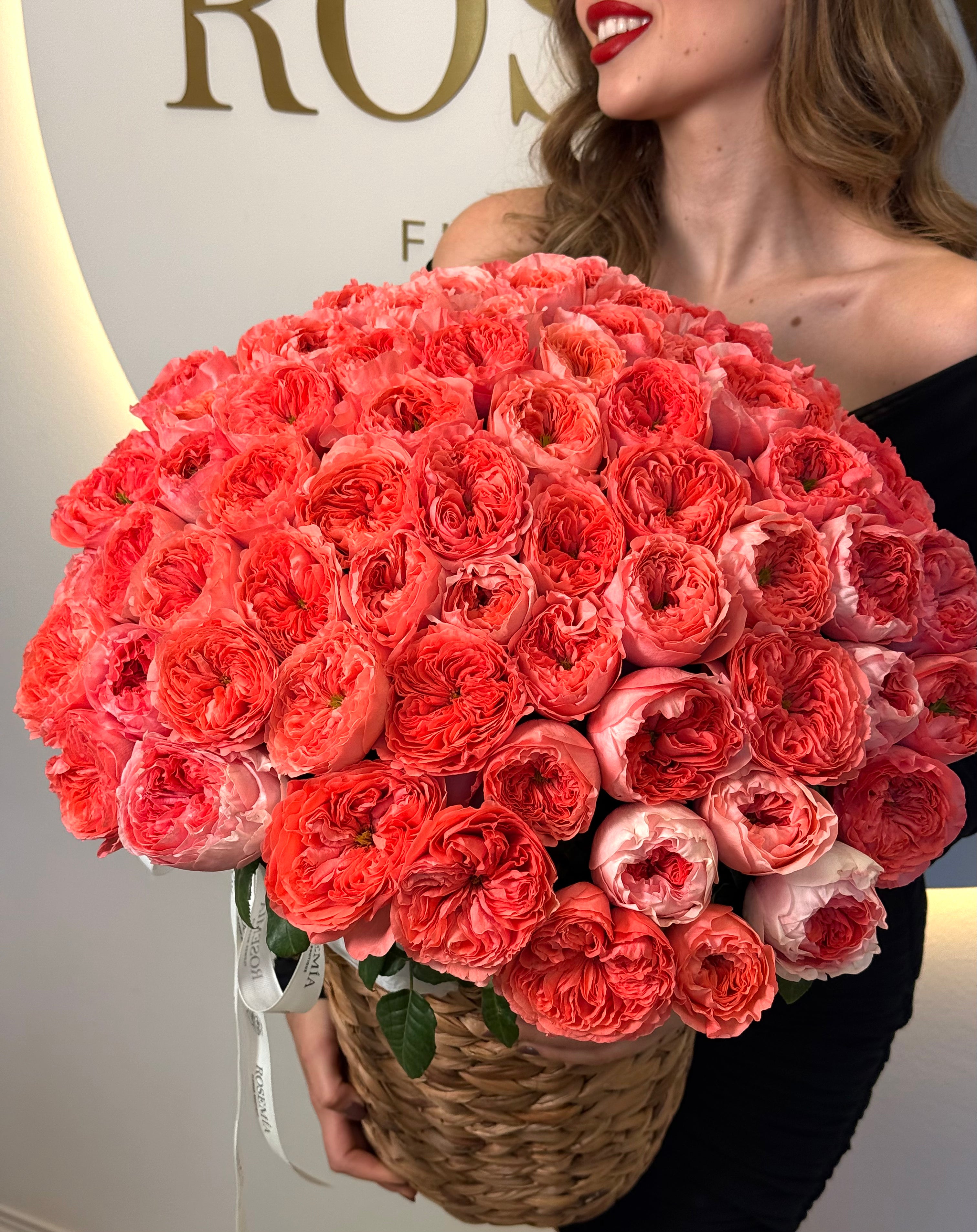 No.149 CORAL ROYALE BASKET