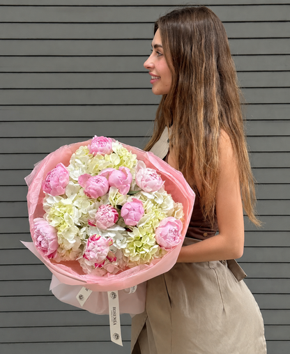 No.39 PEONY SERENADE - hydrangeas, peonies