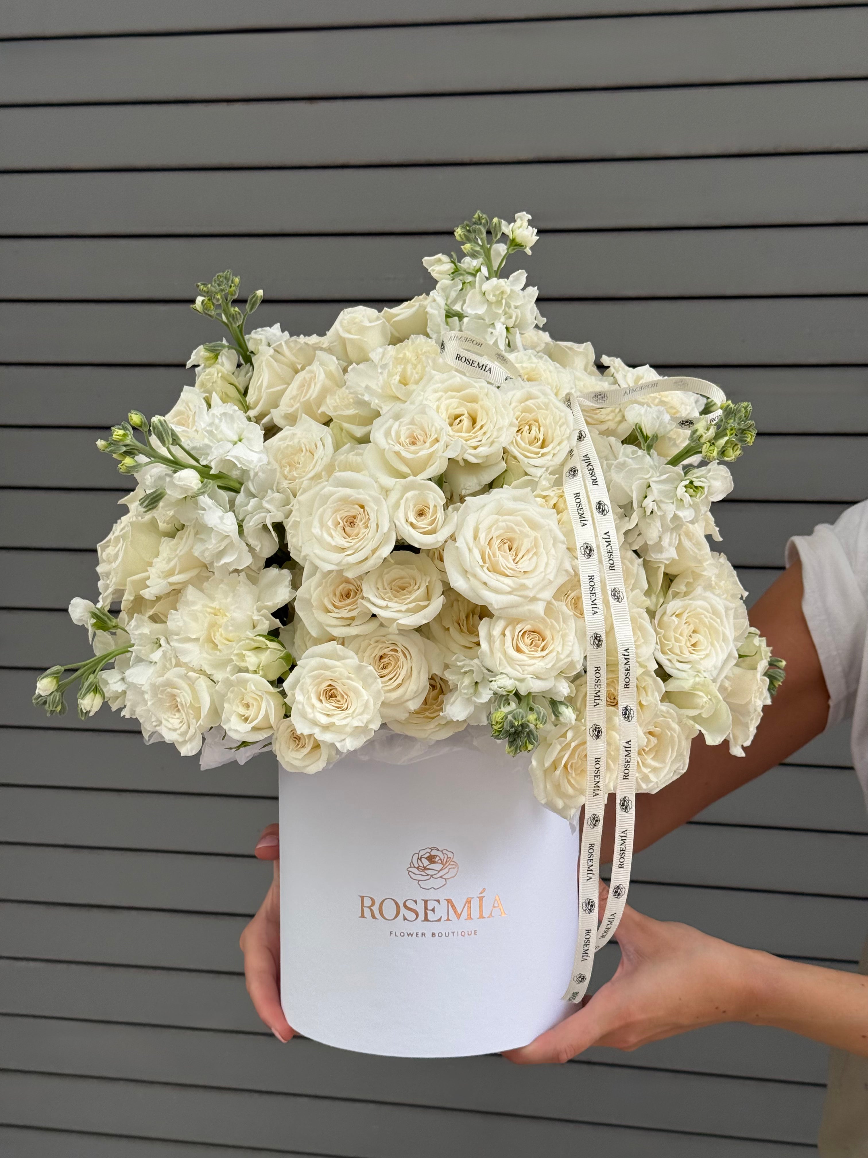 N.º 219 CAJA DE FLORES ROSADA