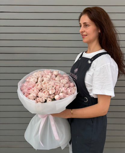No. 247 FAIRY KISS - garden spray roses
