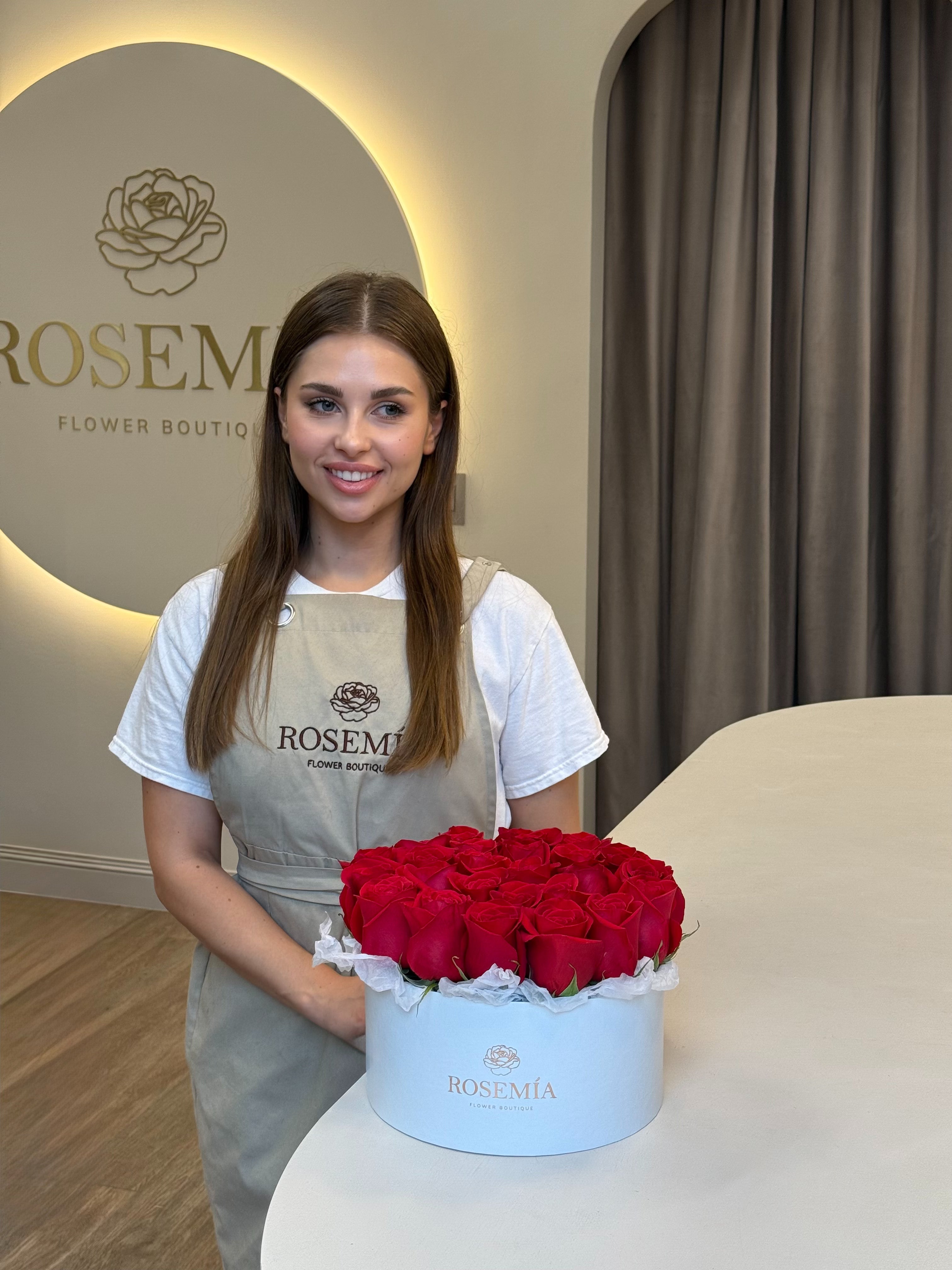 No.277 RED PASSION - roses