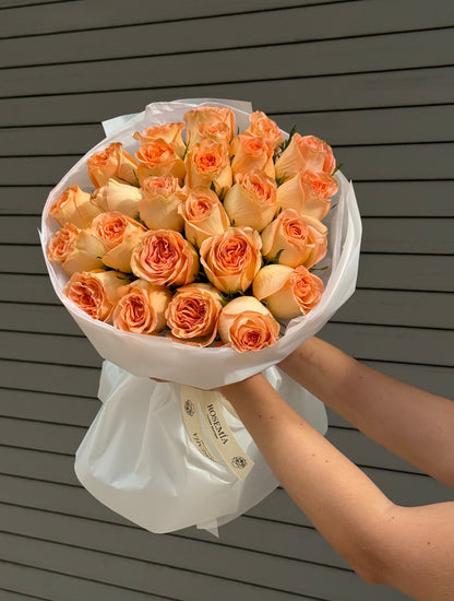 No. 242 COUNTRY HOME - garden roses