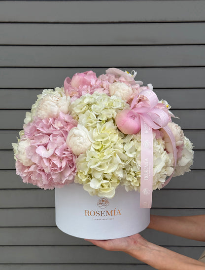 No.243 BOX OF TENDERNESS - hydrangeas, peonies, orchid