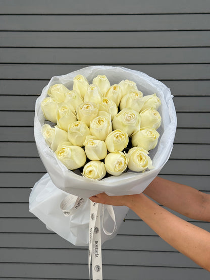 No.102 PEARL - garden roses