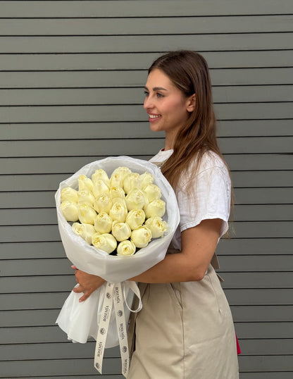 No.102 PEARL - garden roses
