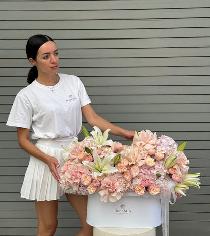No.261 LILY DREAM - garden roses, lilies, hydrangeas