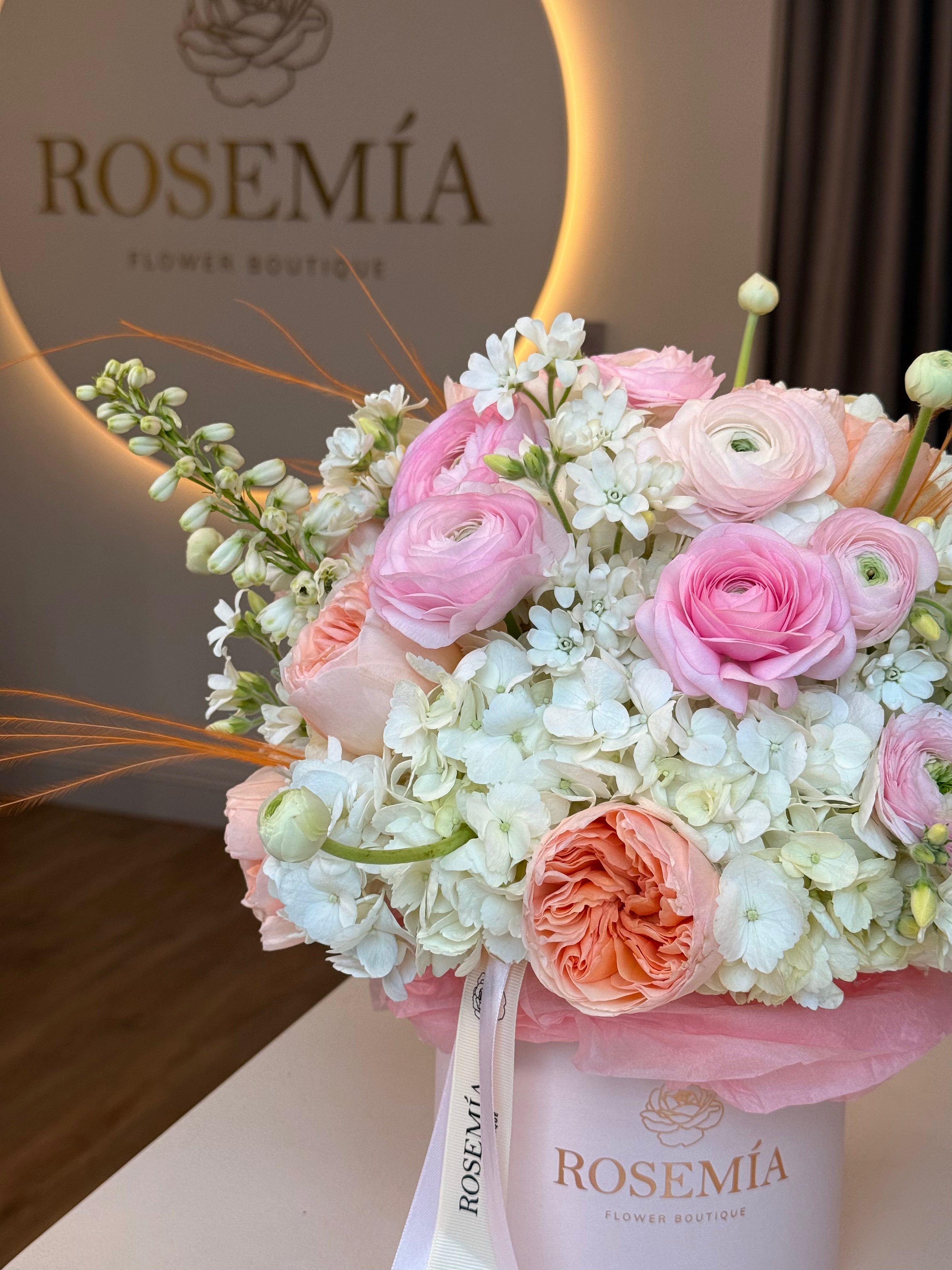 N.º 218 CAJA FLORAL LIGERA