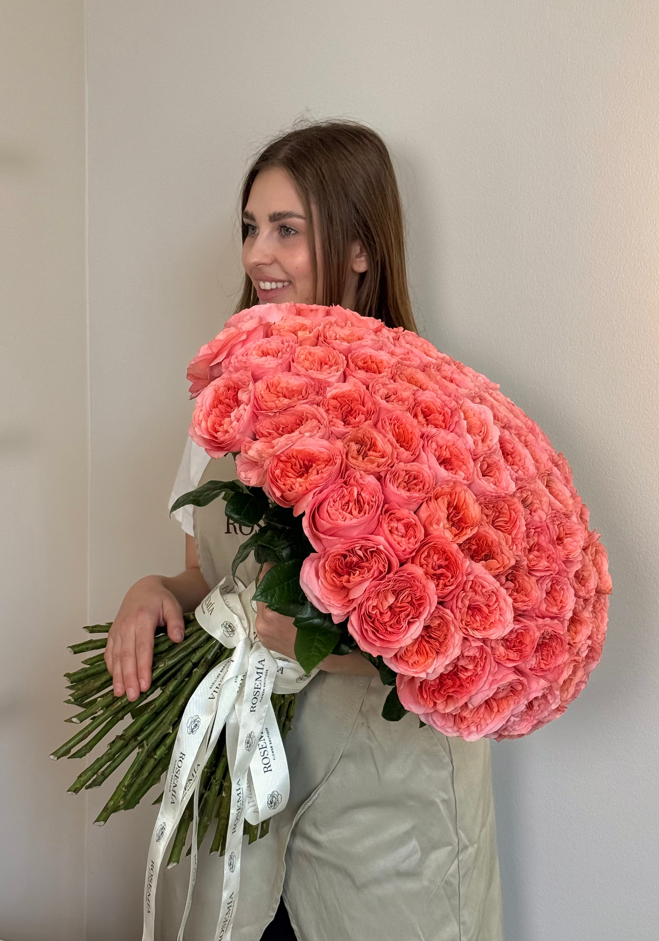 No.223 CANDY - 100 garden roses