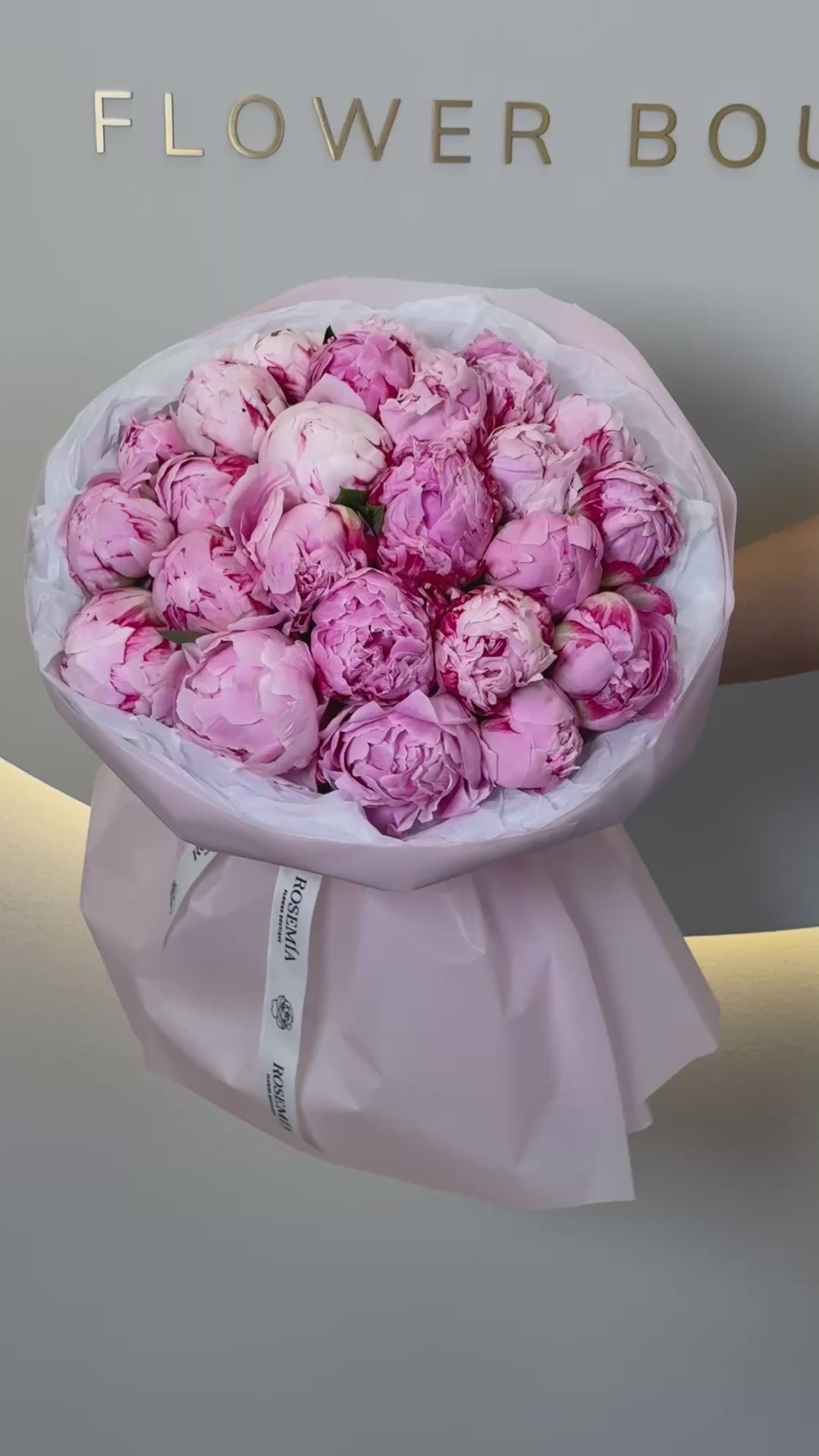 No.117 BLUSH PEONIES