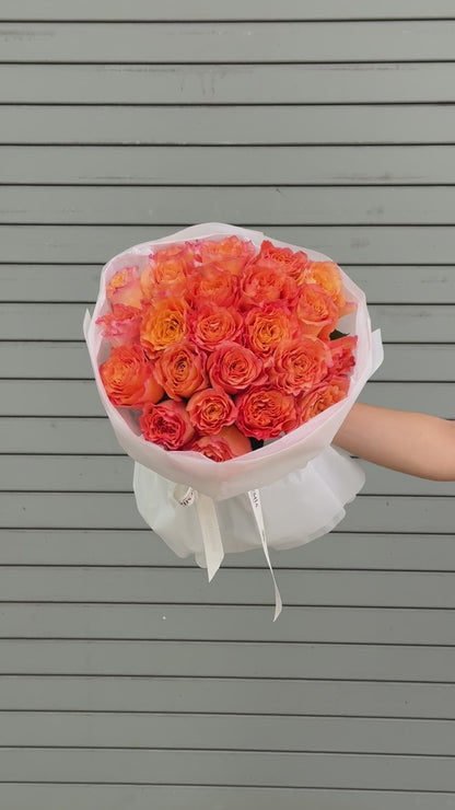 No.92 GOLDEN ORANGE - roses