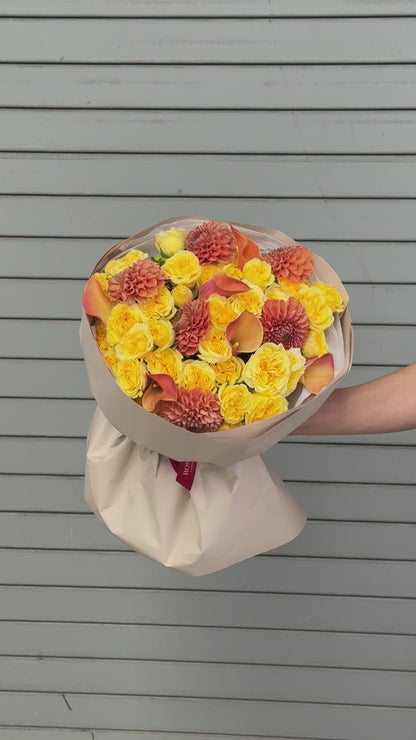 No.41 APRICOT CHARM - spray roses