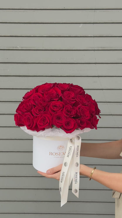 No.244 BOX OF LOVE - roses