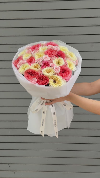 No.27 COMPLIMENT - garden roses, spray roses