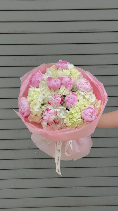 No.39 PEONY SERENADE - hydrangeas, peonies