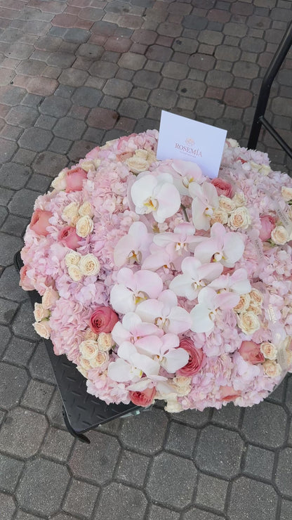 No.251 Pink Prestige XXL Basket - hydrangeas, garden roses, spray roses, orchids