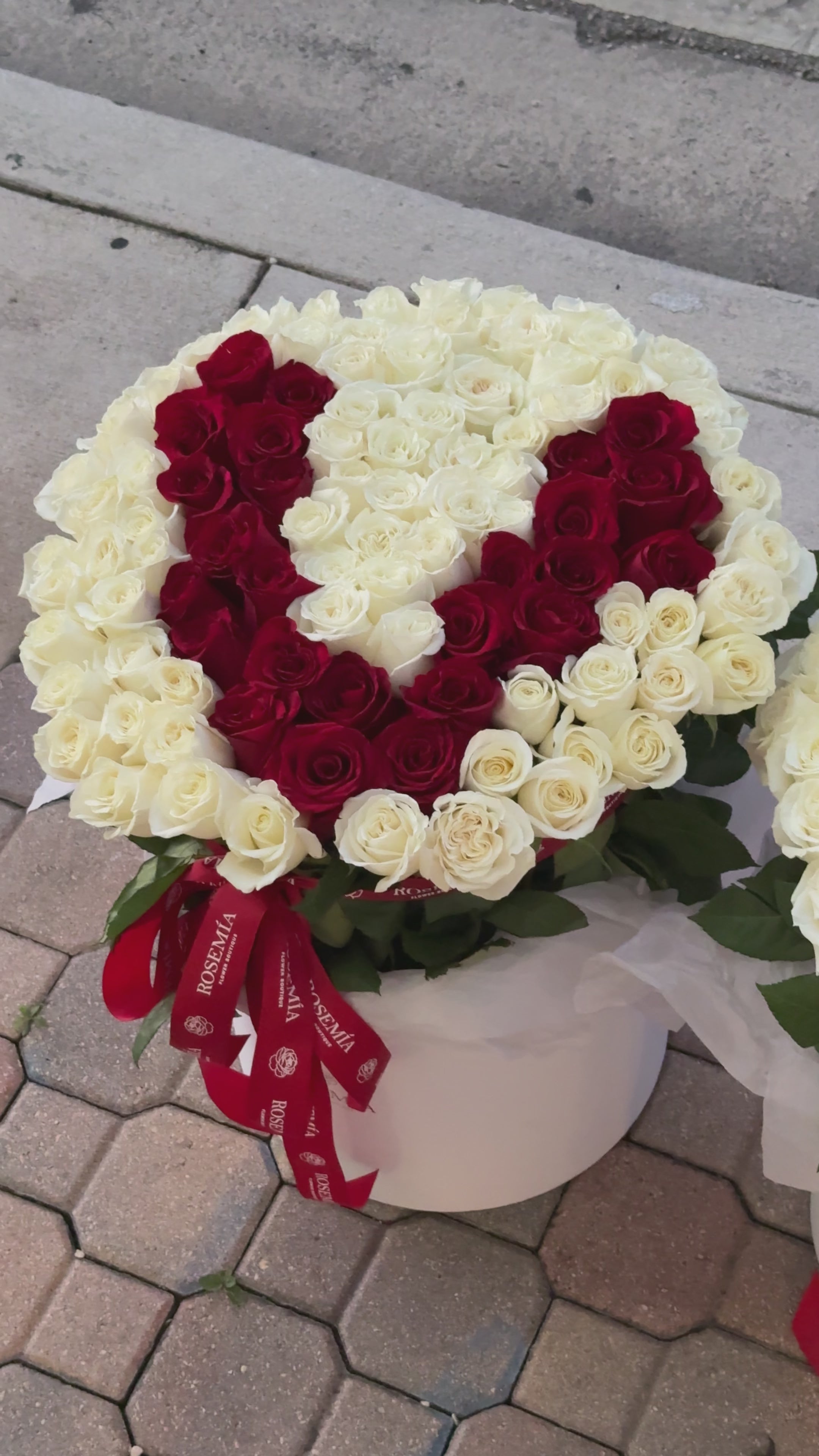 Custom Rose Message Boxes