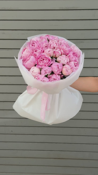 No.117 BLUSH PEONIES