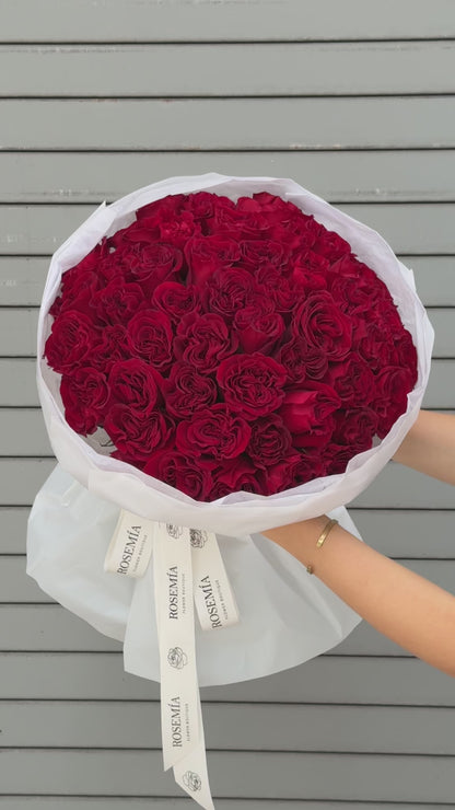 No.49 RED HEARTS - roses