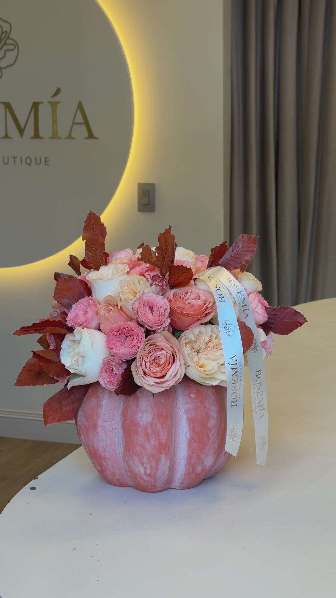 No.133 BLUSH AUTUMN - Pumpkin Flower Arrangement