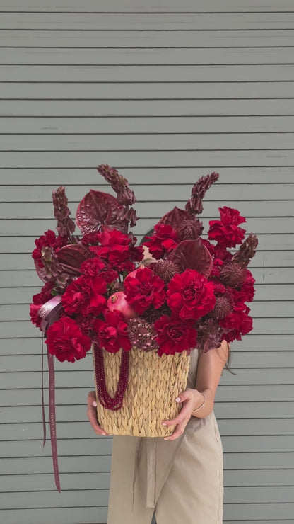 No.274 DRAMATIC LUXURY BASKET