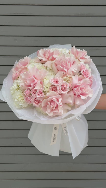 No.45 BLOOMING REVERIE - roses, hydrangeas