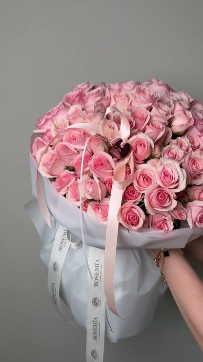 No. 18 ROSE SYMPHONY