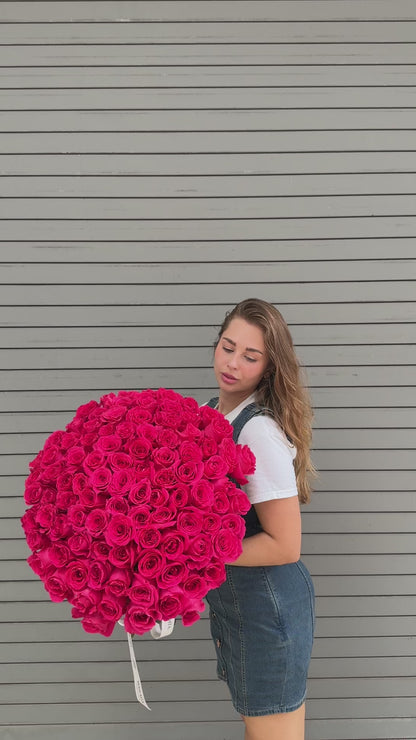 No.263 HOT PINK ICON - 100 roses